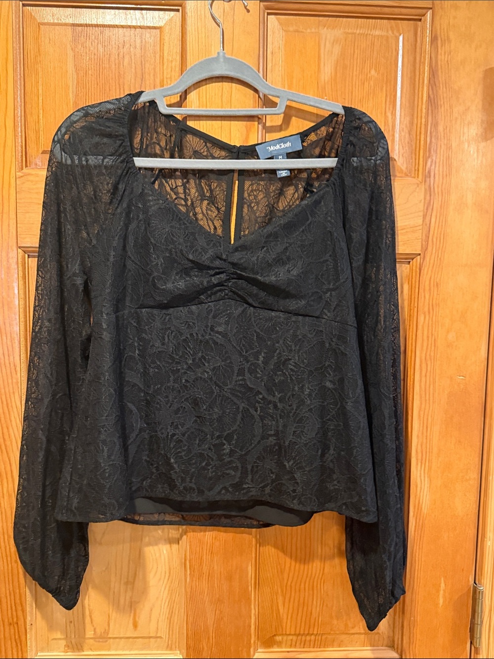 ModCloth women’s black lace long sleeve top size medium. - Picture 1 of 6